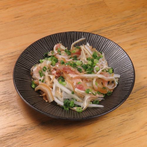 豚耳コリコリベーコン