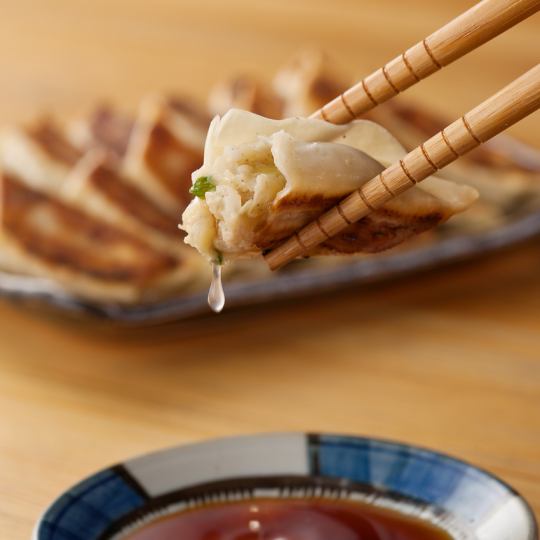 ★飲み放題付き★餃子食べ放題コース2500円(税込)