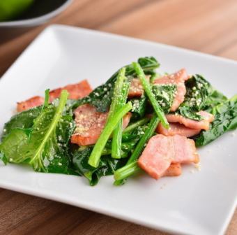 Butter Sautéed Bacon and Spinach