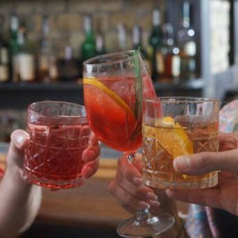 超団体様向け 2時間半飲み放題、歌い放題、フード2品付きプラン9名様から15名様