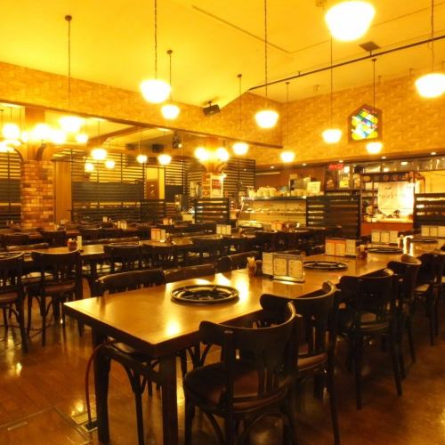 店内は最大150名まで予約OK！