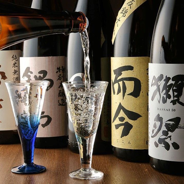 お料理に合う日本酒を常時20種以上ラインアップしました★