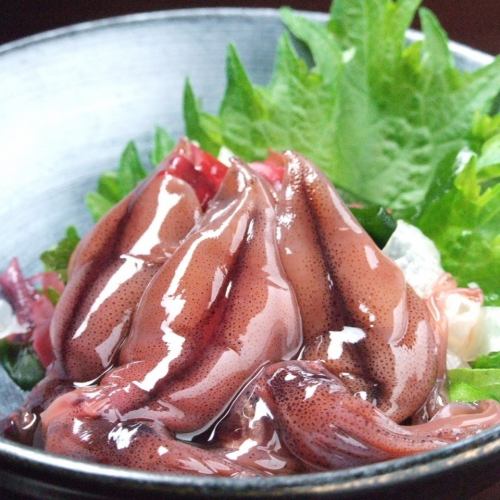 大量的零食可以与酒搭配