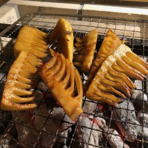 【炭火焼き】　筍の炭火焼き