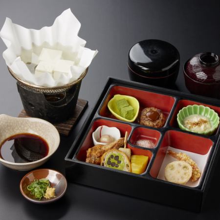 修学旅行限定『きぬかけ弁当』盛り沢山の内容でお子様も大満足!ご飯はおかわり付