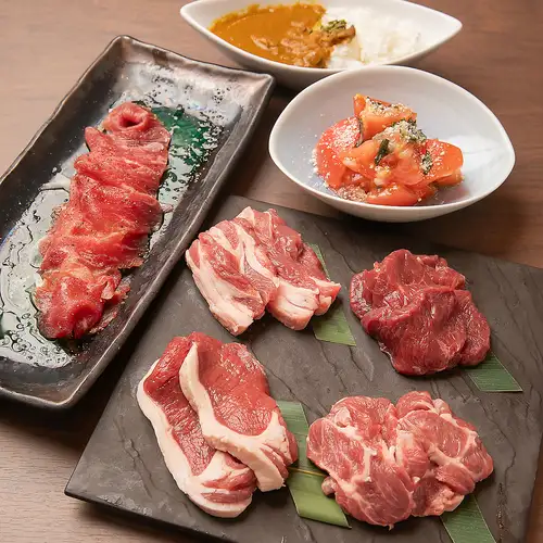 A wide variety of lamb meats