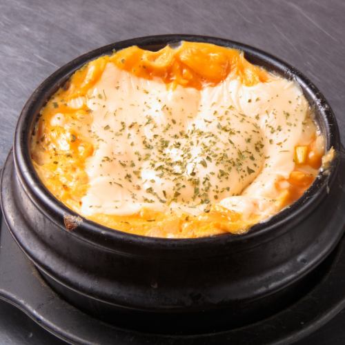 A hot topic in Korea ★ Mild-tasting cheese and egg stir-fry