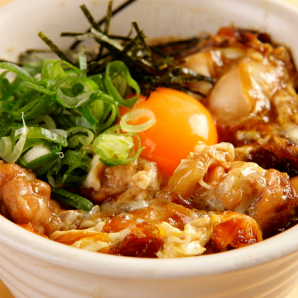 [A la carte other than grilled chicken is also available ♪] The special oyakodon is exquisite ♪ It is the best oyakodon.The taste is only possible because it is so fresh!