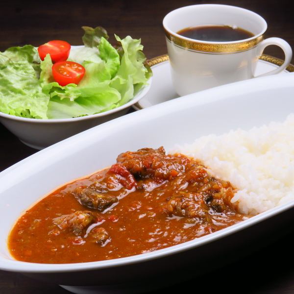 [Lunch set] The taste that continues ♪ Homemade beef curry