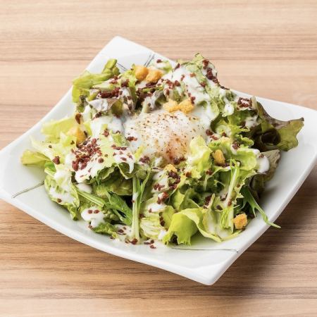 カリカリベーコンのシーザーサラダ