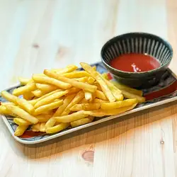 皮付きポテトフライ