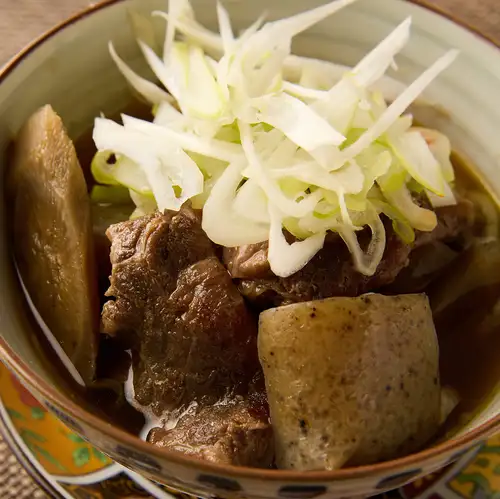 牛すじ煮込み
