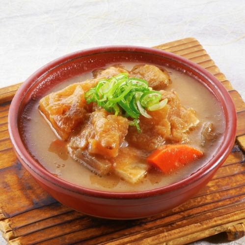 Soft stewed beef tendon