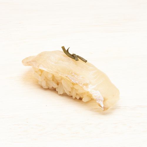 14. Red sea bream / 15. Flatfish marinated in kelp / 16. Engawa