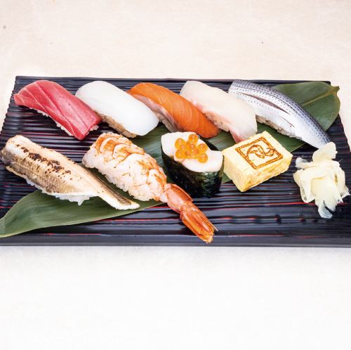 69. 8 pieces of chef's choice nigiri