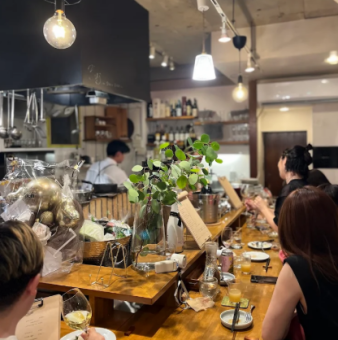 For anniversaries and birthdays | Daily changing luxury full course 8 dishes + message plate
