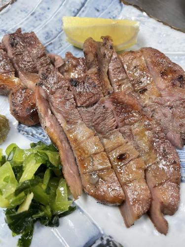 [Recommended] Sendai specialty grilled beef tongue