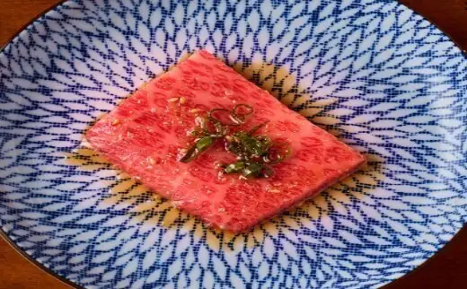 和牛三角バラ