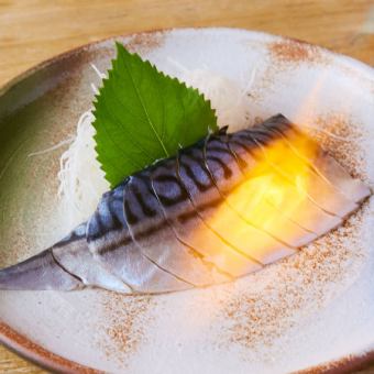 Broiled sushi mackerel