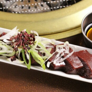 [幾乎是神戶牛肉] 鹽焗肝