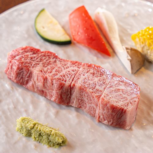 【当店の自慢のお肉をご堪能あれ！】王様コース7,700円（税込）