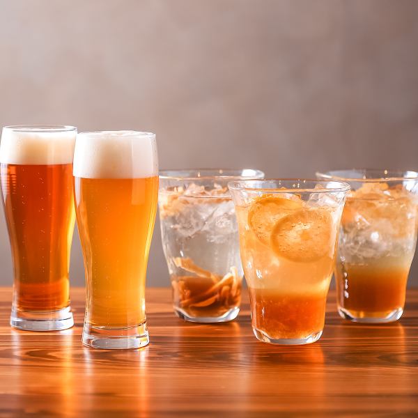 クラフトコーラなどの"自家製ドリンク"にアルコールもご用意◎