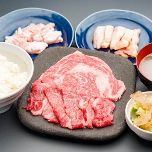 "All-you-can-eat Awaodori Chicken and Shikoku Pork Lunch Set" includes a set of yakiniku à la carte dishes and rice dishes A to D!
