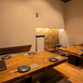 [Horigotatsu 4 people x 2 tables] Can accommodate up to 8 people in total.