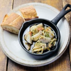 ホタテとキノコのアヒージョ