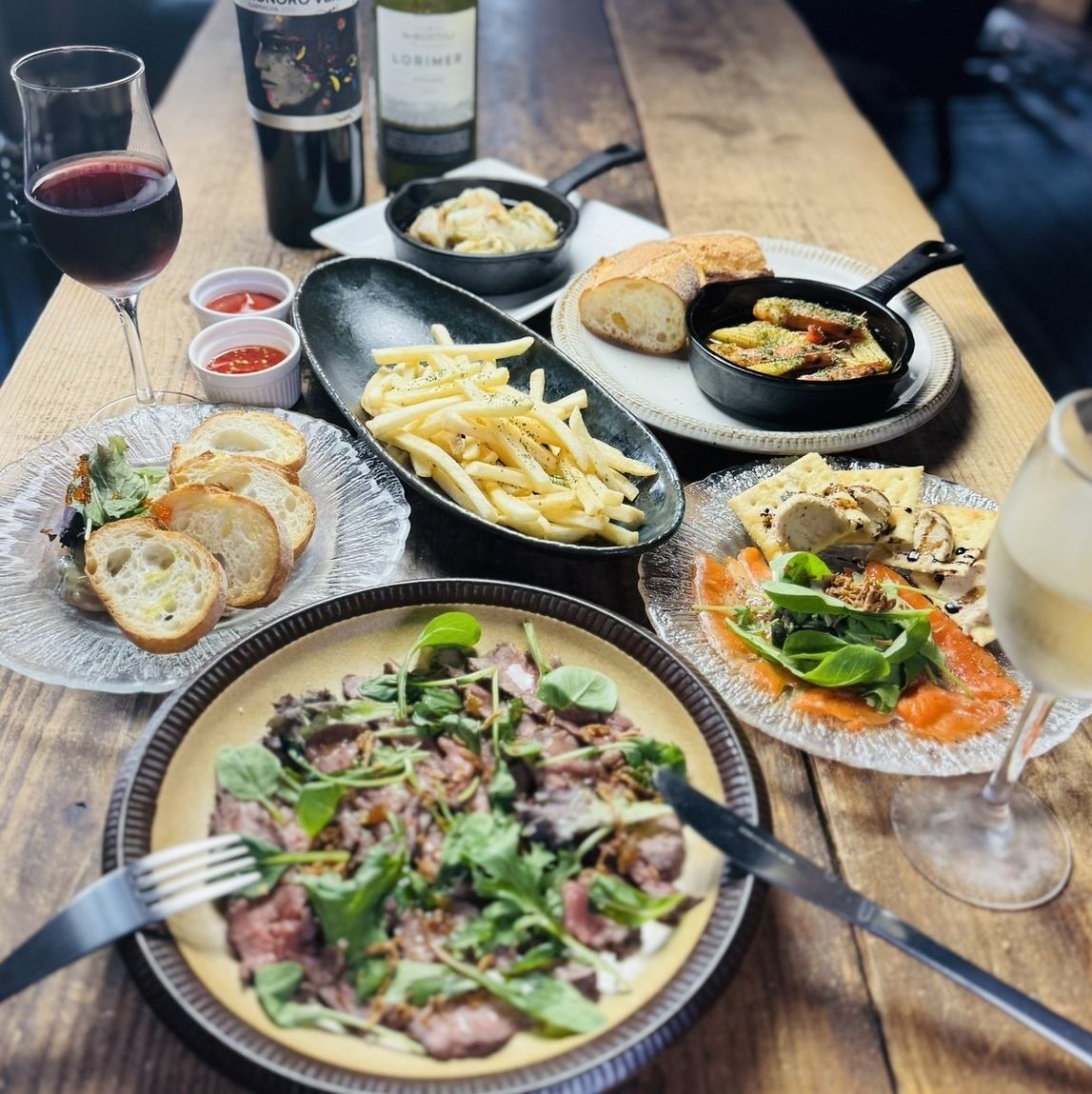 2h飲み放題¥1500/平日前菜2品付3h飲み放題¥3000ご用意あります