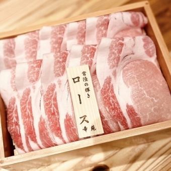 しゃぶしゃぶ常陸輝＆つくば美豚　食べ比べコース　6800円（税込）