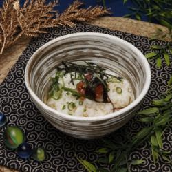 あごだし茶漬け（鮭・梅）