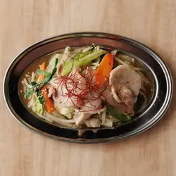 ねぎ塩豚野菜炒め／ねぎ塩鶏もも炒め／溢れる愛の牛タン麻婆豆腐
