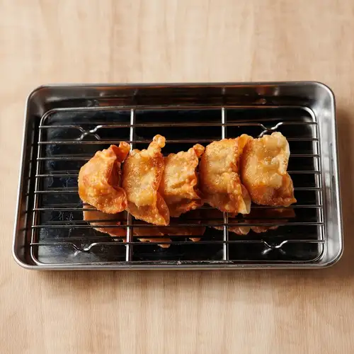 揚げ餃子／揚げたこ焼き（5個）／ひざ軟骨揚げ／ド定番フライドポテト
