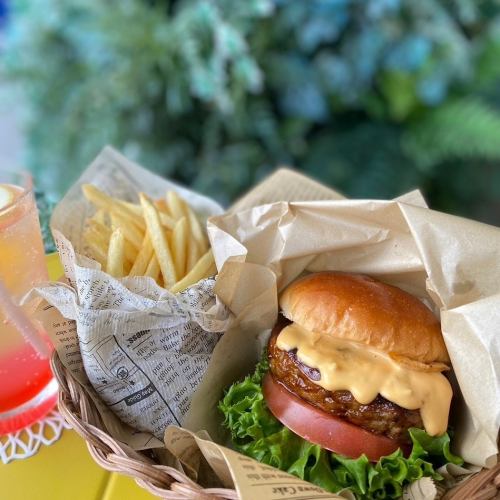Burger set (with fries and drink)
