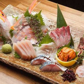 ≪飲み放題付き≫3,500円コース◆「ローストビーフ、刺身三種」などを含んだ多彩な料理を堪能！