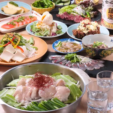 忘年会にオススメ◎[牛モツ鍋コース]120分飲放題付！牛モツ鍋+チキン南蛮など5500円(税込)