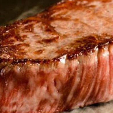 Kuroge Wagyu beef sirloin steak 100g