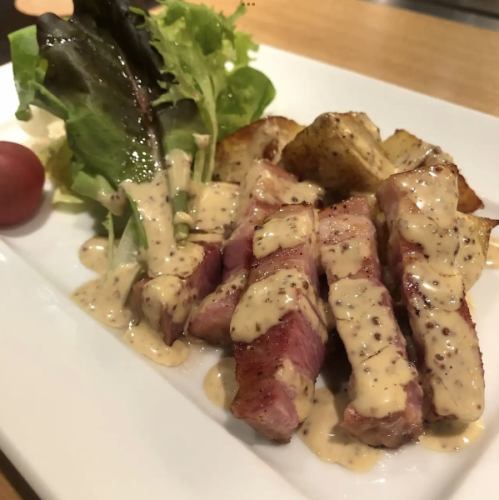 黒豚ベーコンステーキと焼きポテト　マスタードソース