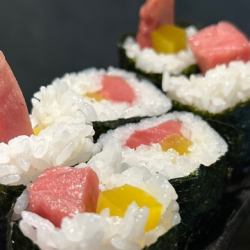 はみ出しトロたく