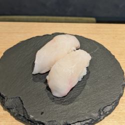 とらふぐにぎり/とらふぐ炙り