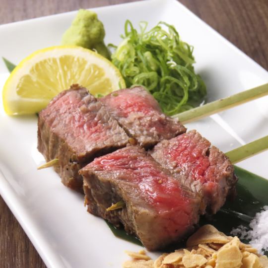 【牛肉串套餐】準備了可以享用牛肉串的套餐♪ 5,500日圓（含稅）