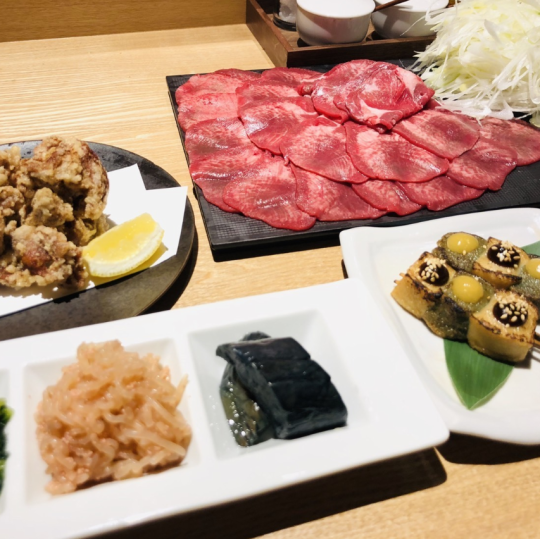 [Tongue shabu-shabu hotpot course x 90 minutes all-you-can-drink] Course where you can also enjoy Namafu Dengaku skewers 6,000 yen (tax included)