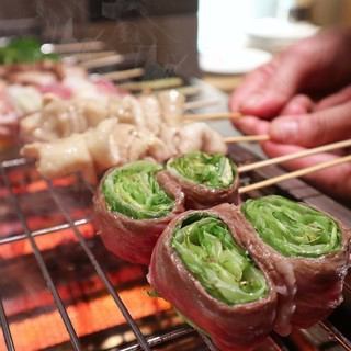 [Manzarae Kiyoko's specialty♪] Meat and vegetable rolled skewers! The most popular among women is the lettuce roll! Please give it a try♪