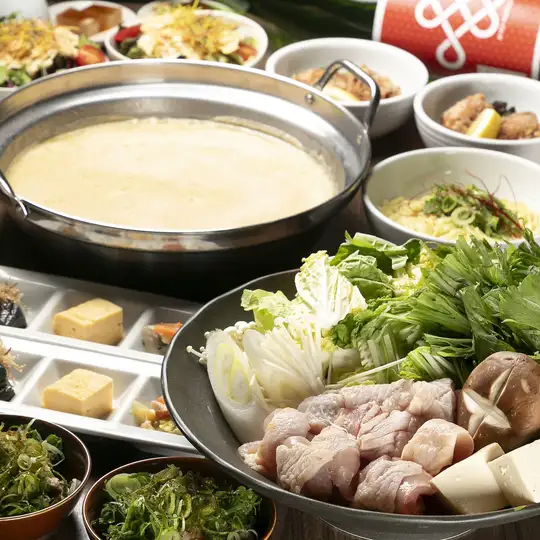 [Chicken White Broth Hot Pot Course with 120-minute All-You-Can-Drink] 7 dishes including Yuba Salad and Chicken Neck with Ponzu Sauce ◆ 7000 yen (tax included)