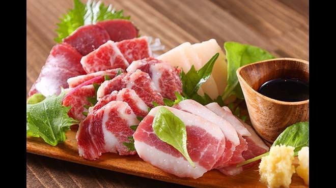 Five types of horse meat sashimi