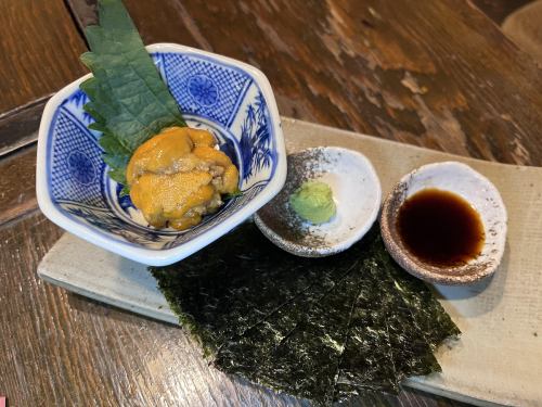 Appetizer sea urchin