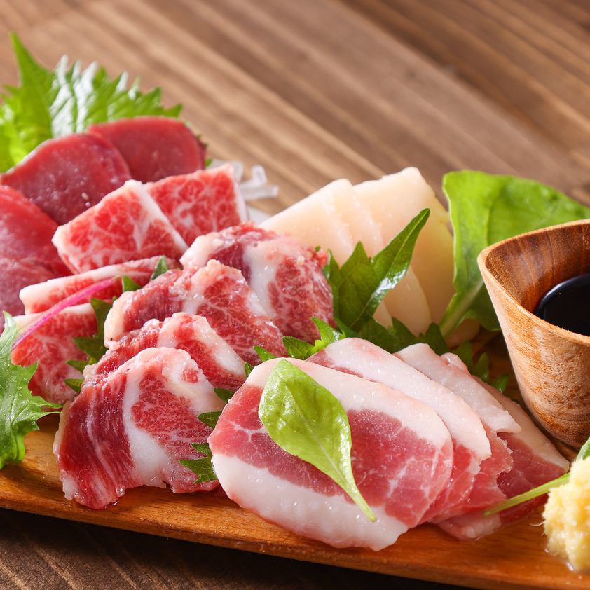 下北沢駅徒歩1分！和食料理人が作る高たんぱく低カロリー馬肉を使用した創作生肉料理