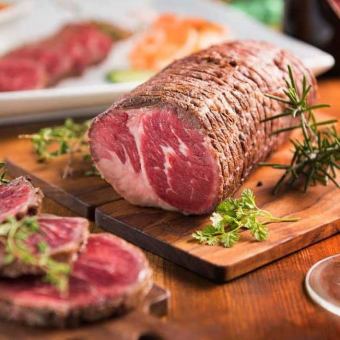 All 9 dishes of rich homemade roast beef and 2 hours of all-you-can-drink included 4,800 yen ⇒ 3,800 yen
