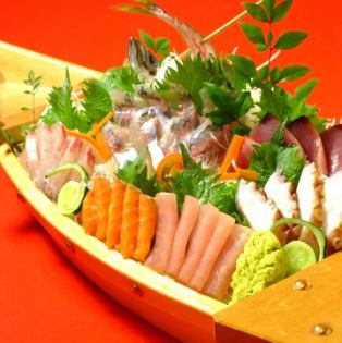 Super luxurious Ebisu boat platter (~5 servings)